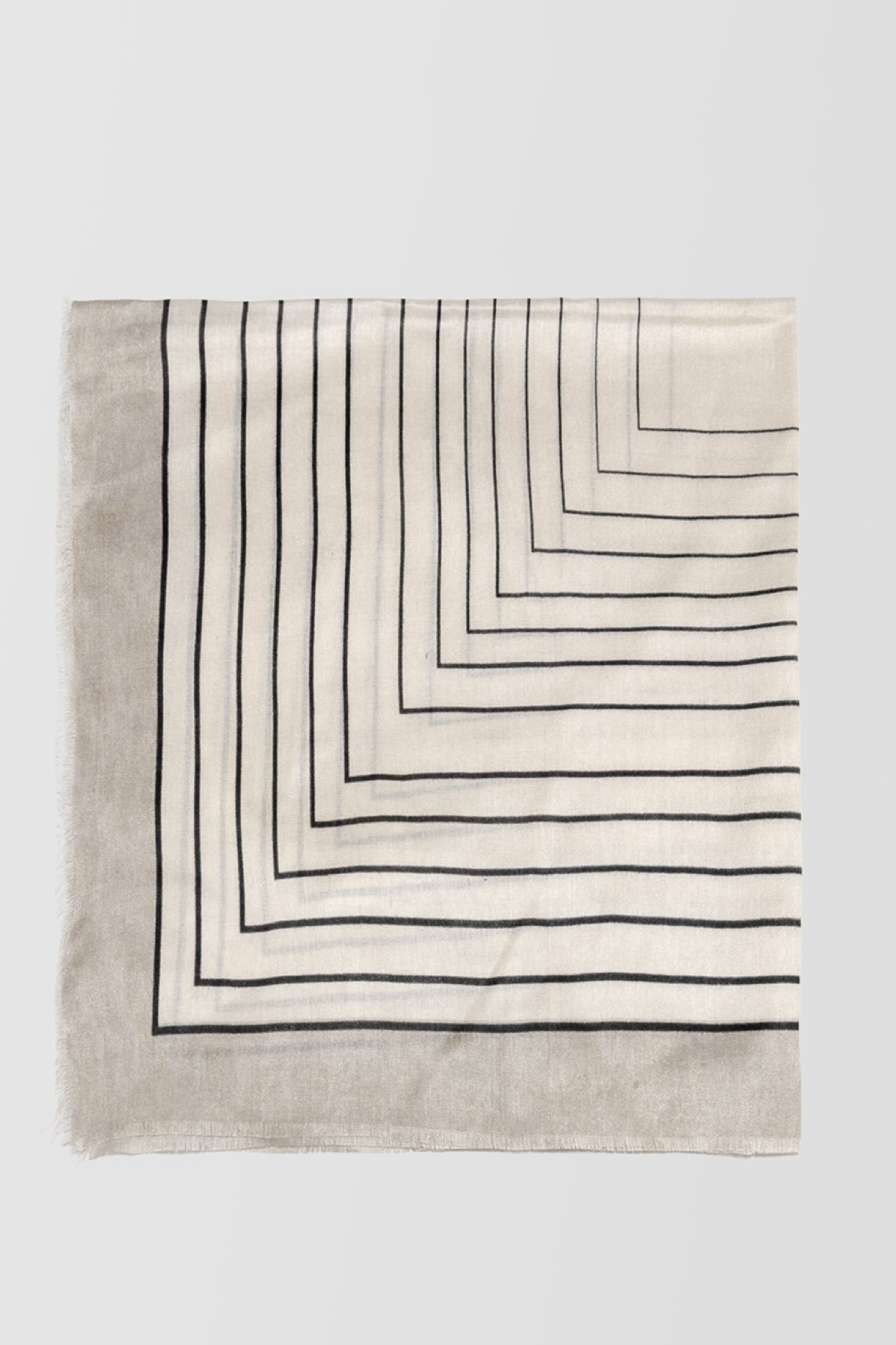 Alpha studio foulard disegno geometrico